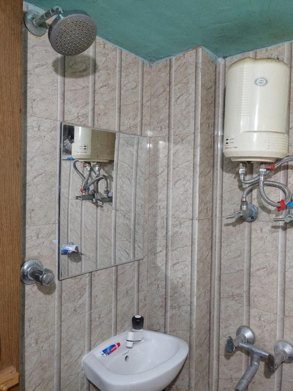גווהטי Comfort Inn Kamakhya Jn מראה חיצוני תמונה